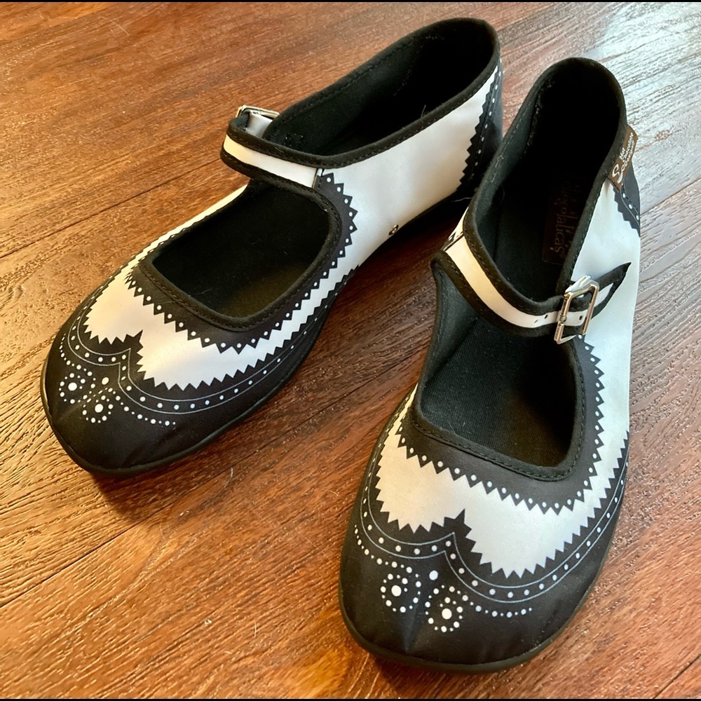 Hot Chocolate Havana size 38 Mary Jane shoes! Great condition